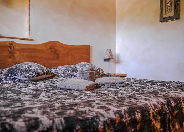 Valsoyo Aparthotel Upie