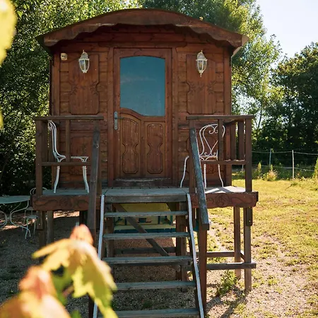 Valsoyo Aparthotel