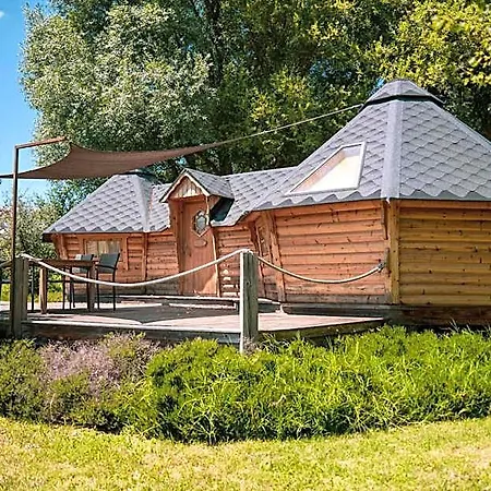 Valsoyo Aparthotel 3*